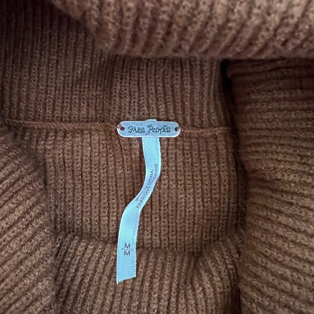 Free People Softly structured knit tunic, medium, tobacco - Picture 3 of 4